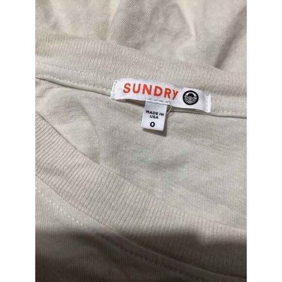 Sundry Cream Short Sleeve T-shirt Blouse Rainbow Heart Size 0 XS - Picture 4 of 5